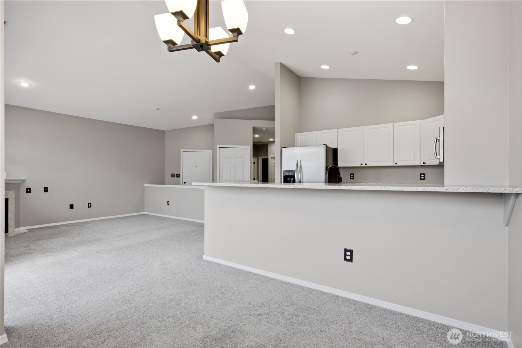 18676 Northeast 56th Court Redmond, WA 98052 - Photo 5 of 25