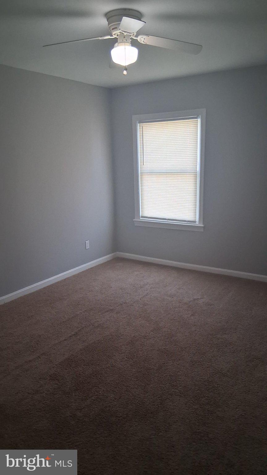 286 4th Avenue, Unit 201 Quantico, VA 22134 - Photo 4 of 6 Bright and airy blank canvas room.