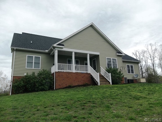 1928 Chinquapin Road Prospect, VA 23960 - Photo 20 of 24 a house view with a garden space