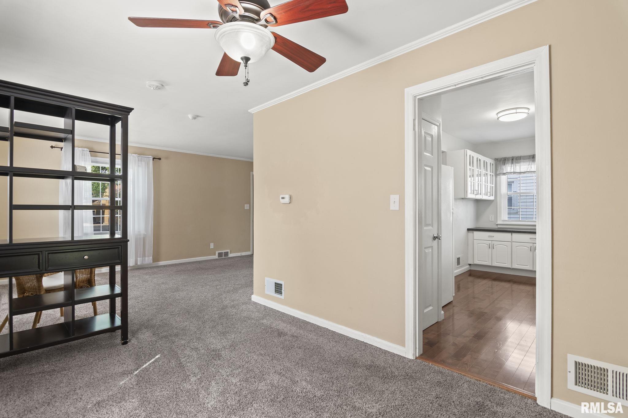 1912 Marland Street Springfield, IL 62702 - Photo 9 of 38