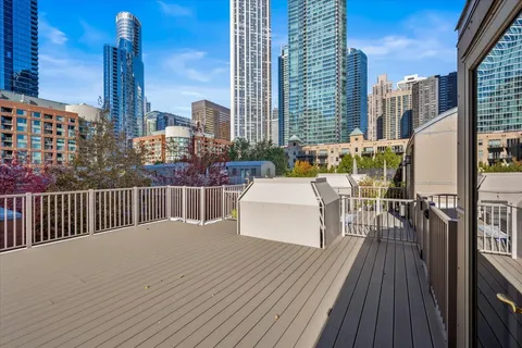 $949,000 | 424 East North Water Street, Unit C, Chicago, IL 60611