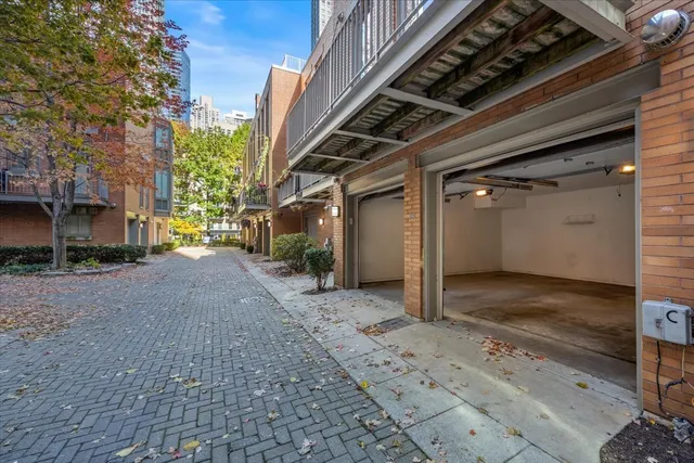 a view of a parking space