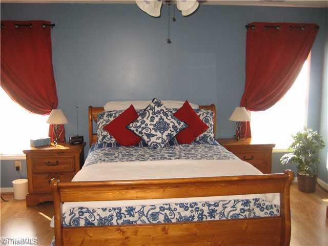 210 Stapleton Way High Point, NC 27265 - Photo 9 of 16 Master Bedroom. A spacious Master and large walk-in closet.