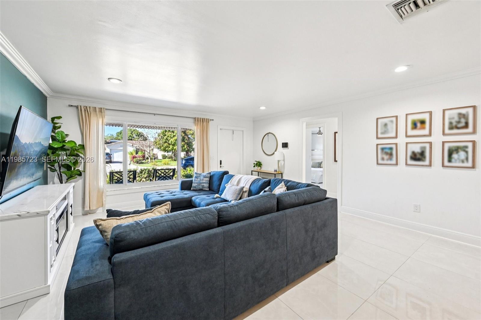 8900 Southwest 7th Street Boca Raton, FL 33433 - Photo 10 of 51 Gallery Image 10