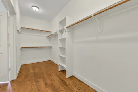$799,000 | 652 East 6 1/2 Street, Houston, TX 77007