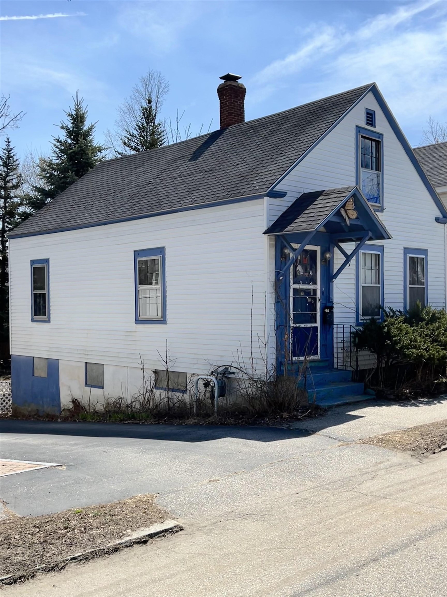 71 South Spring Street Concord, NH 03301 - Photo 2 of 13
