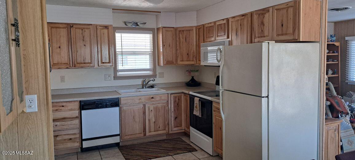 5643 West Box R Street Tucson, AZ 85713 - Photo 9 of 30 Gallery Image 9