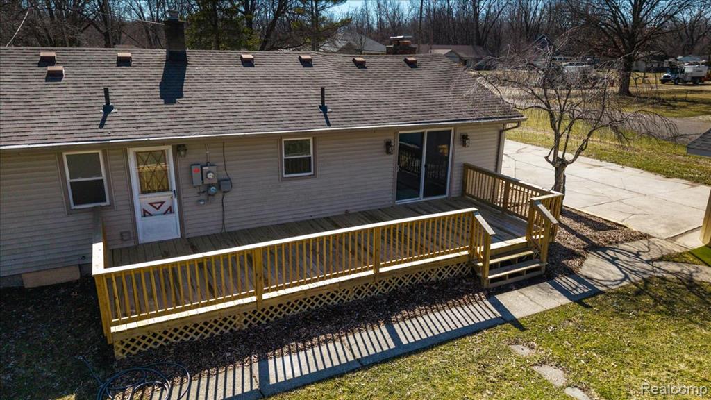 30362 West Road New Boston, MI 48164 - Photo 25 of 34 Gallery Image 25