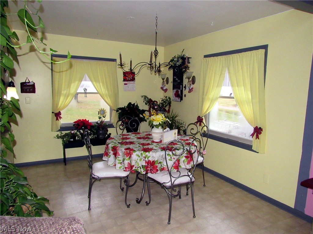 2526 Housel Craft Road Bristolville, OH 44402 - Photo 3 of 23 Gallery Image 3
