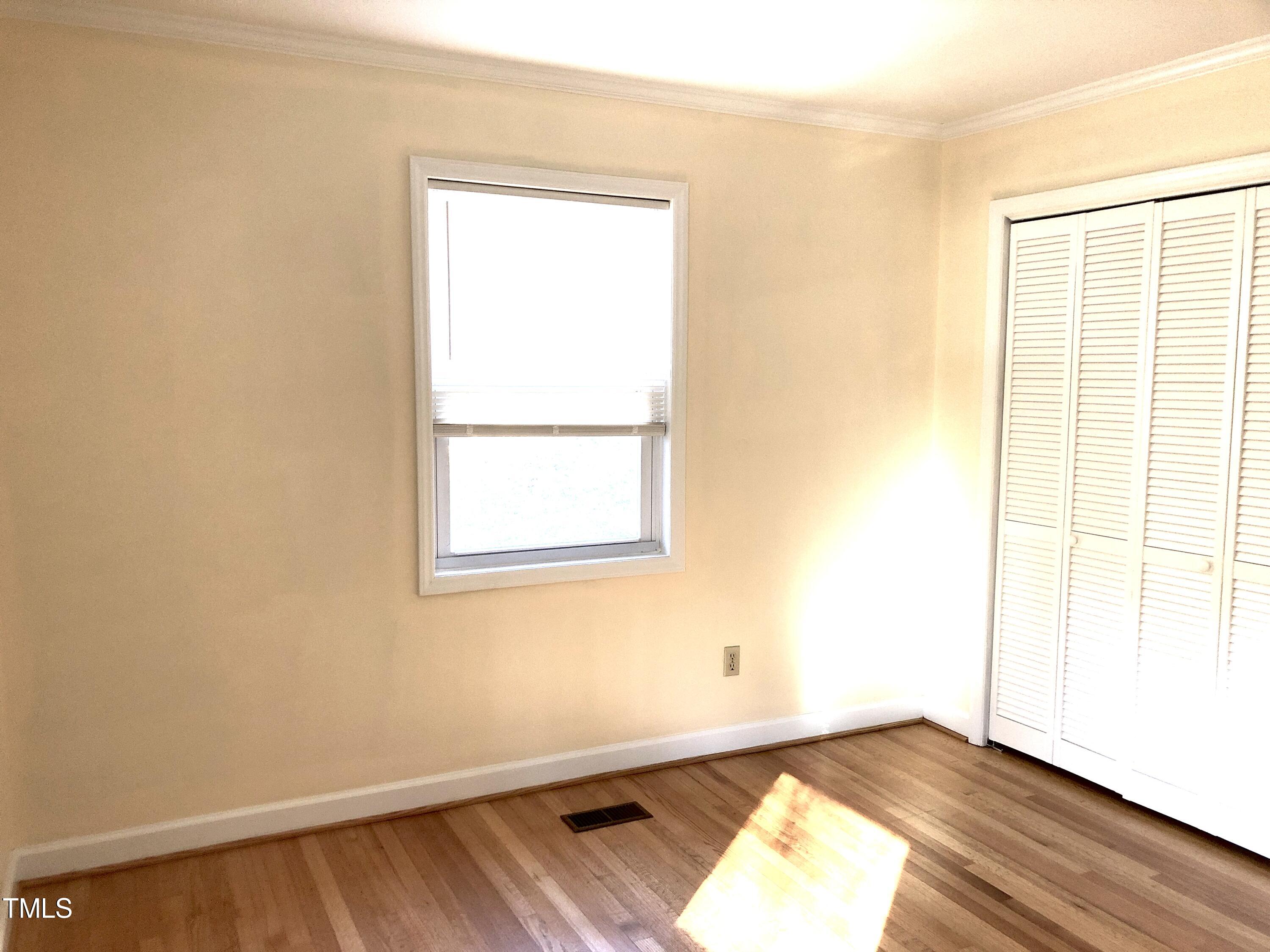 3603 Octavia Street Raleigh, NC 27606 - Photo 28 of 54 039