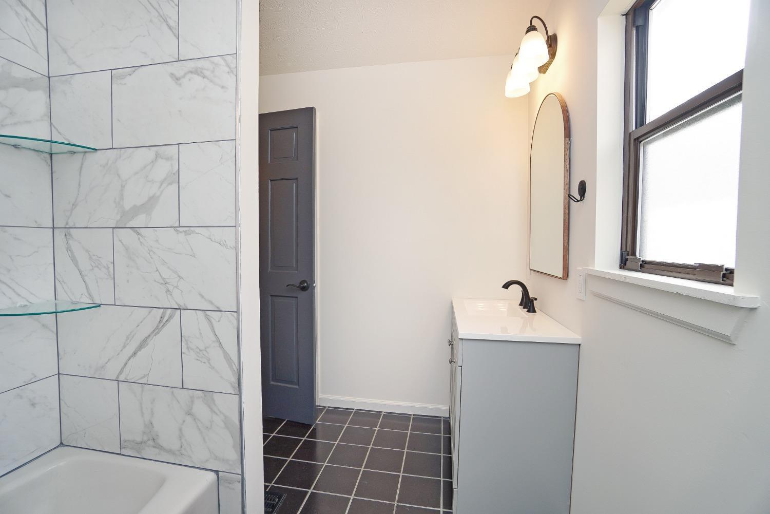 5507 Dry Ridge Road Cincinnati, OH 45252 - Photo 19 of 39 Gallery Image 19