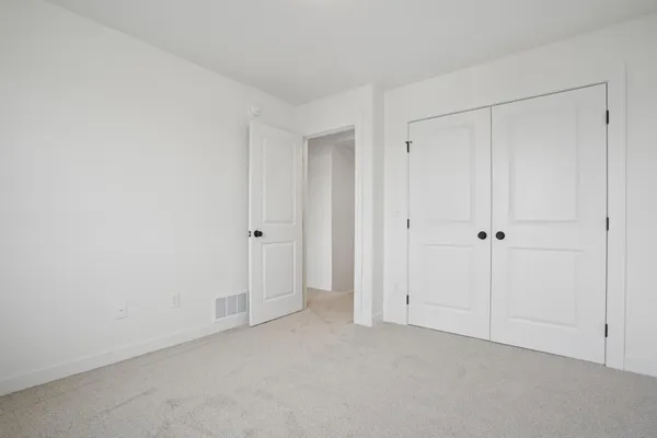 $346,000 | 6248 86th Avenue South, Horace, ND 58047