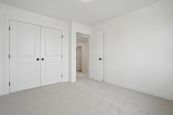 $346,000 | 6248 86th Avenue South, Horace, ND 58047