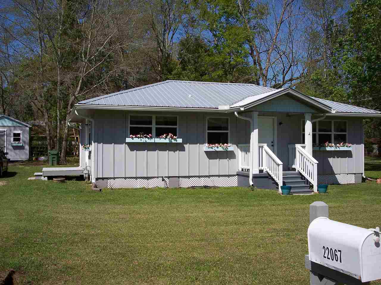 22067 1st Street Silverhill, AL 36576 - Photo 3 of 37
