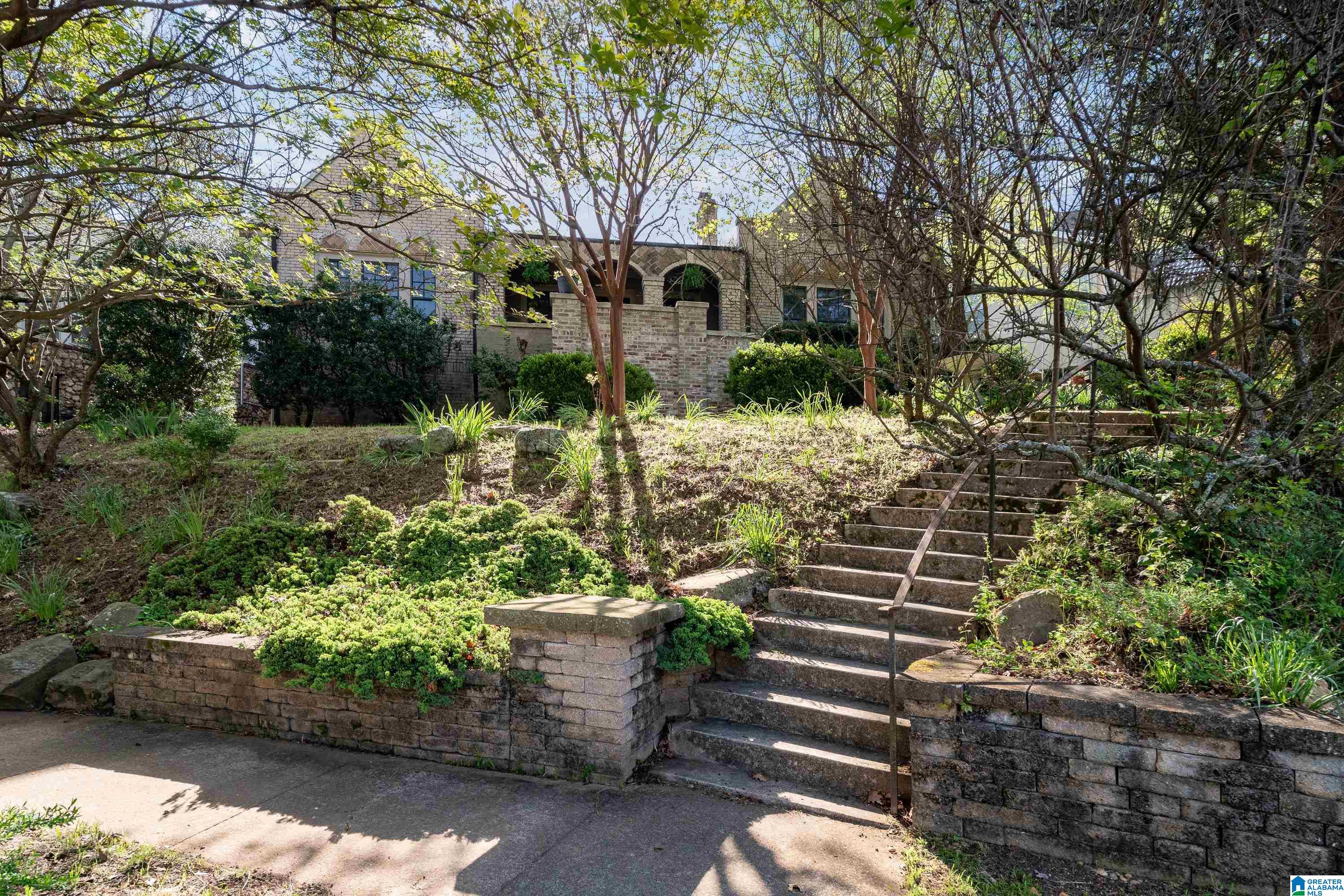 3431 Cliff Road Birmingham, AL 35205 - Photo 4 of 32 Gallery Image 4