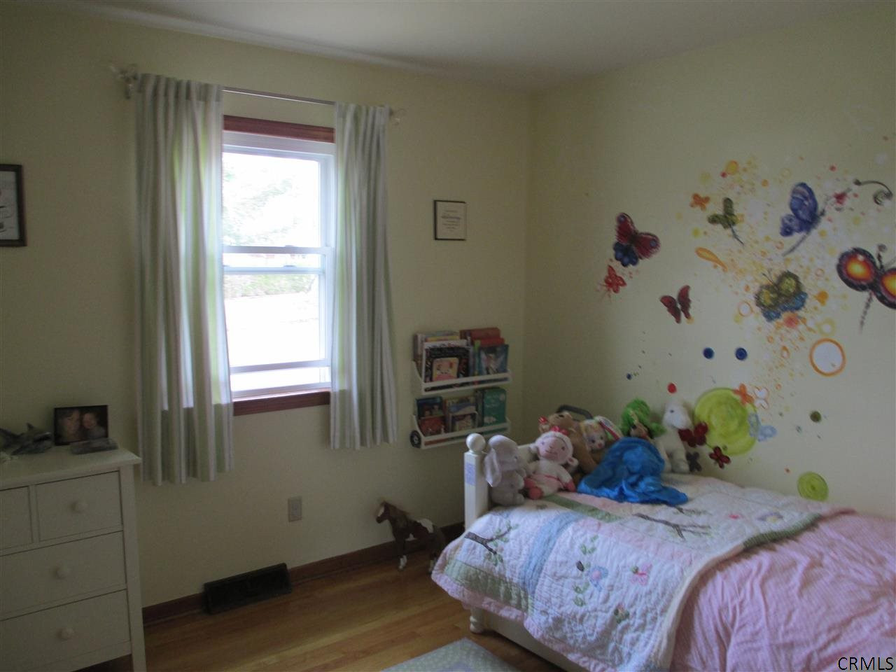 8 Malpass Road Albany, NY 12203 - Photo 12 of 19 Photo 12