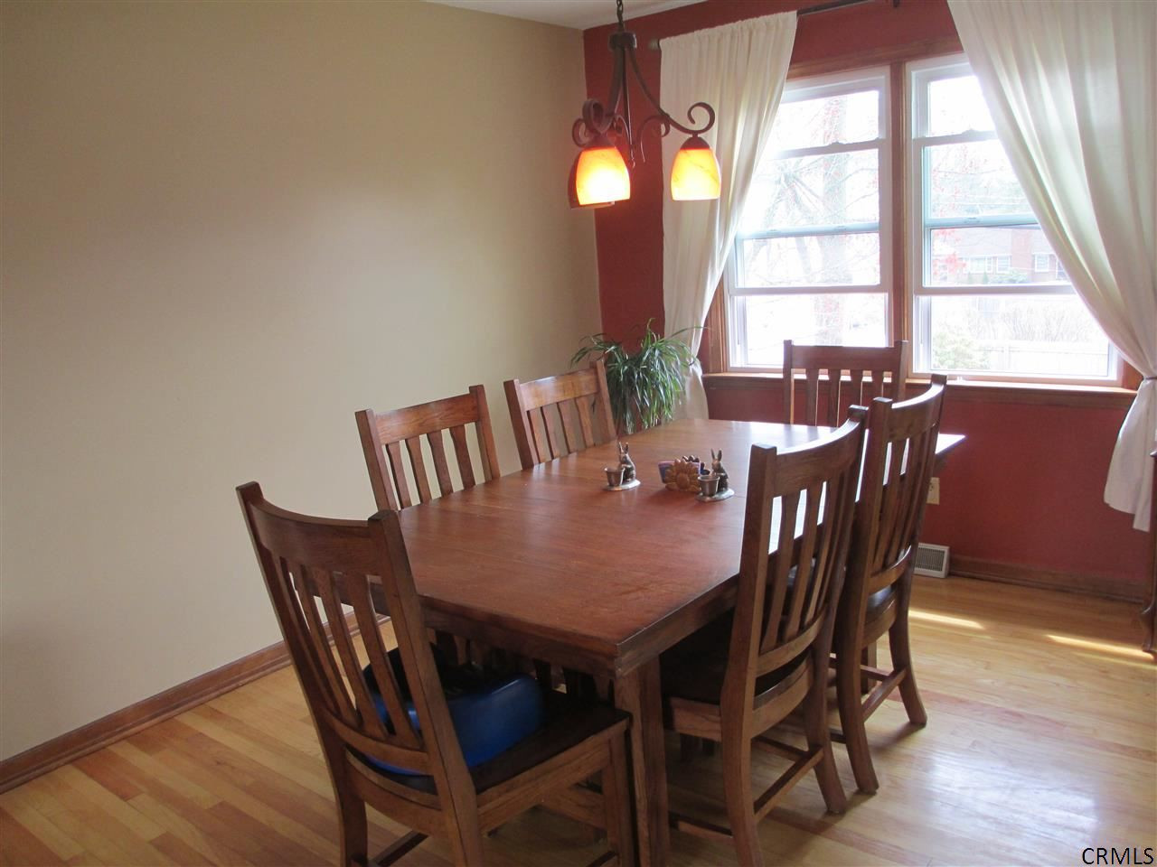 8 Malpass Road Albany, NY 12203 - Photo 5 of 19 Photo 5