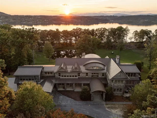 a view of a lake in front of house