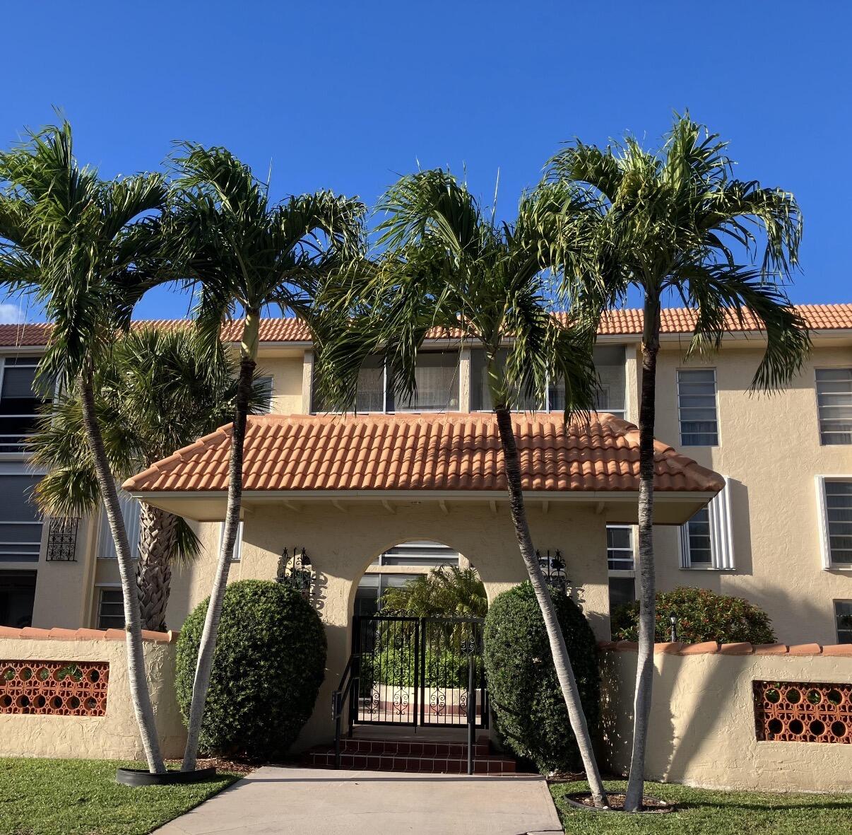 371 Southwest 8th Street, Unit 11 Boca Raton, FL 33432 - Photo 7 of 8 IMG_2068