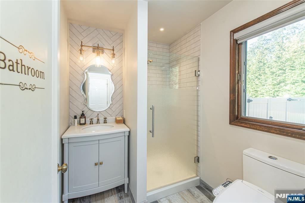 7 Herbst Road Old Tappan, NJ 07675 - Photo 13 of 44