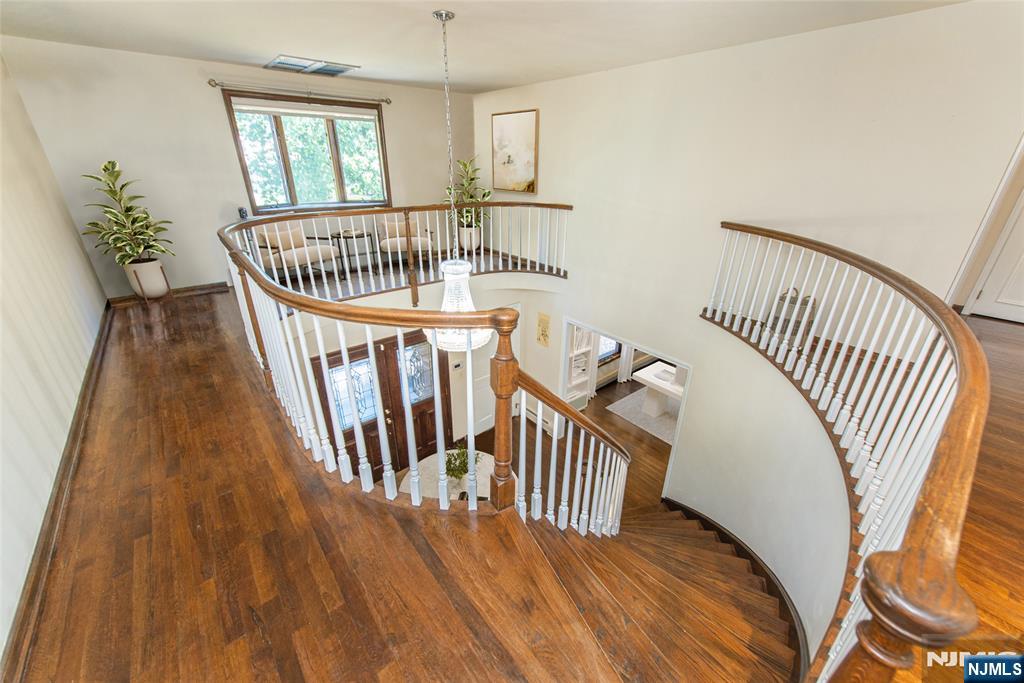 7 Herbst Road Old Tappan, NJ 07675 - Photo 15 of 44