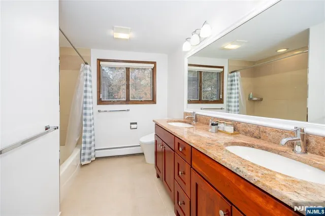 $1,599,900 | 7 Herbst Road, Old Tappan, NJ 07675