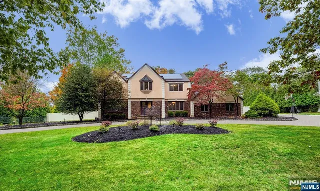$1,599,900 | 7 Herbst Road, Old Tappan, NJ 07675