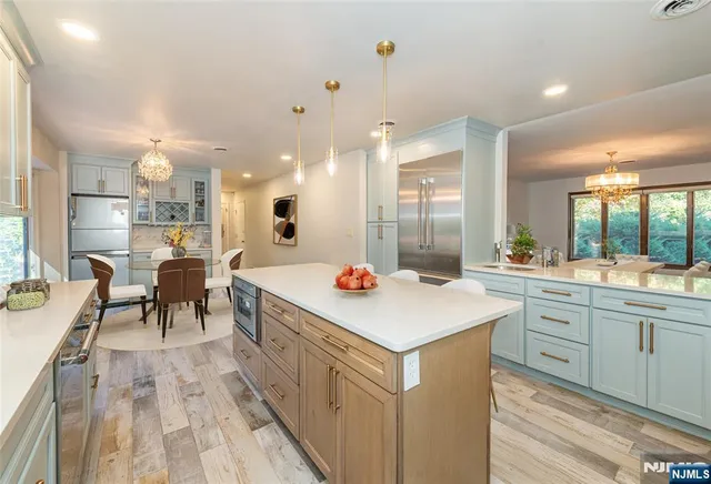 $1,599,900 | 7 Herbst Road, Old Tappan, NJ 07675