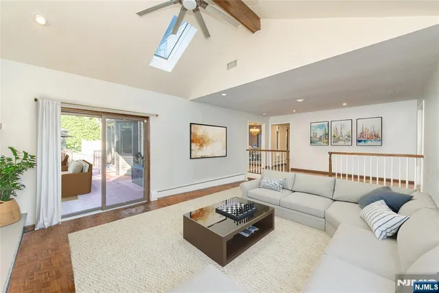 $1,599,900 | 7 Herbst Road, Old Tappan, NJ 07675