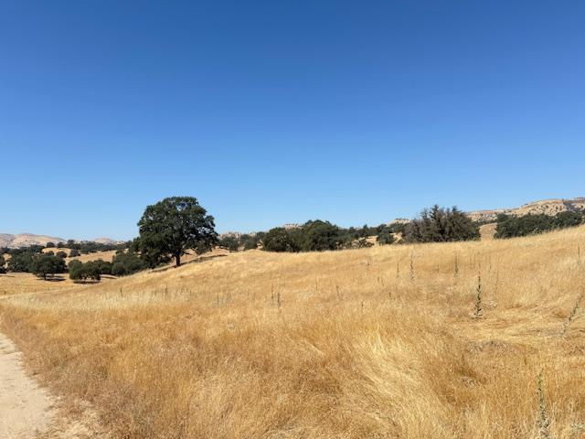 11999 Millerton Road Clovis, CA 93619 - Photo 17 of 19 a view of lake and mountain