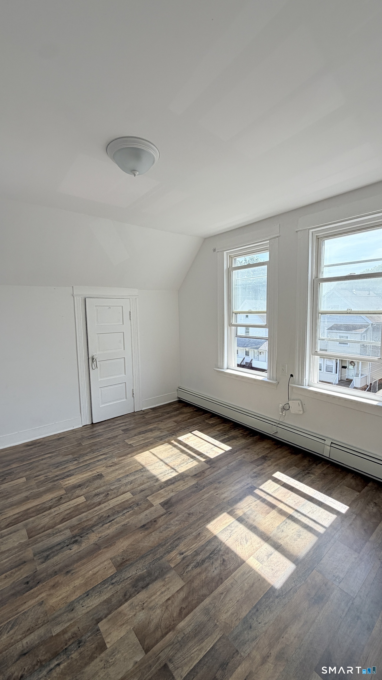 466 Hollister Avenue, Unit 3 Bridgeport, CT 06607 - Photo 5 of 10