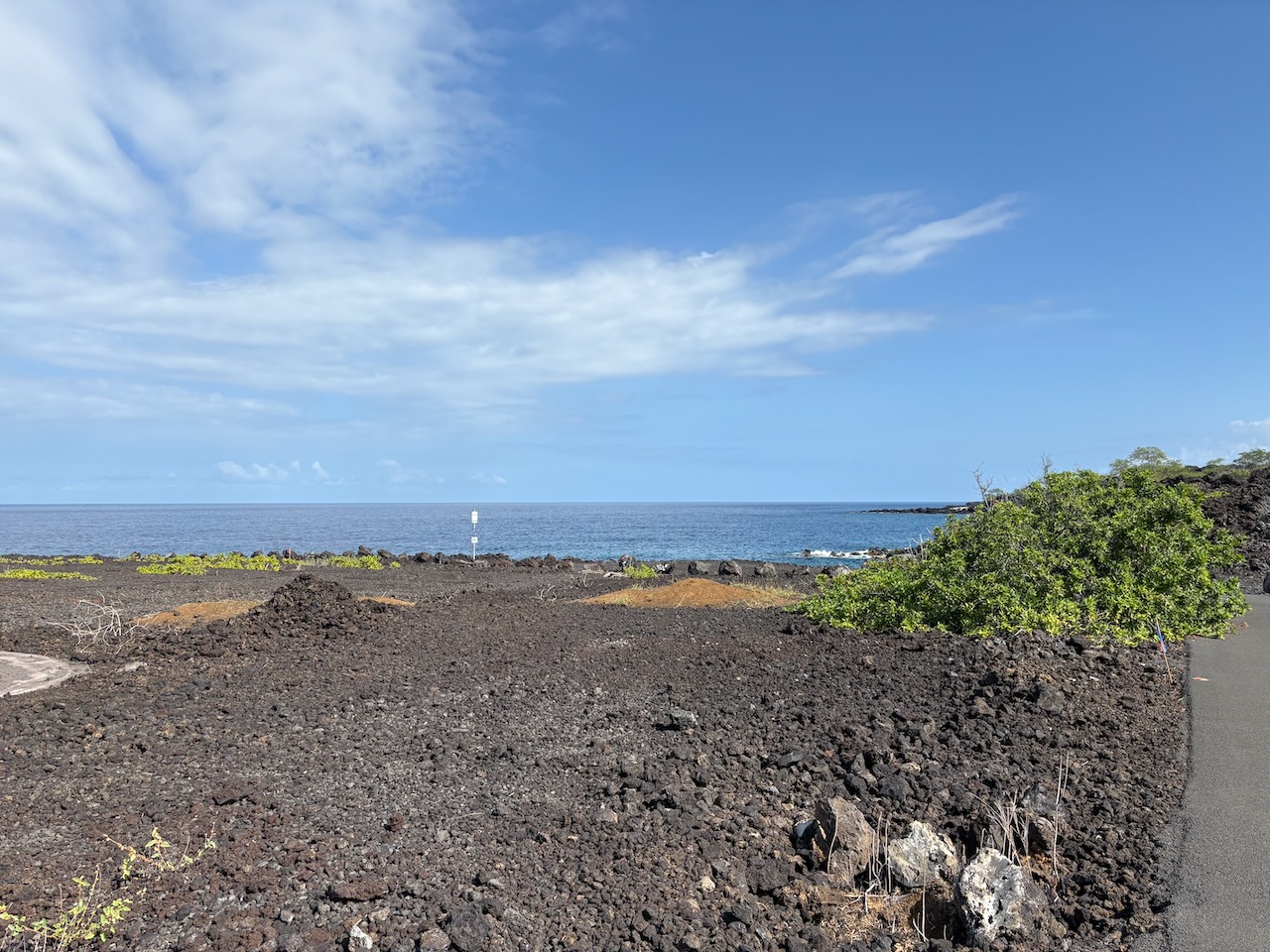 47 Aoao Avenue Captain Cook, HI 96704 - Photo 13 of 16 a view of an ocean beach and city