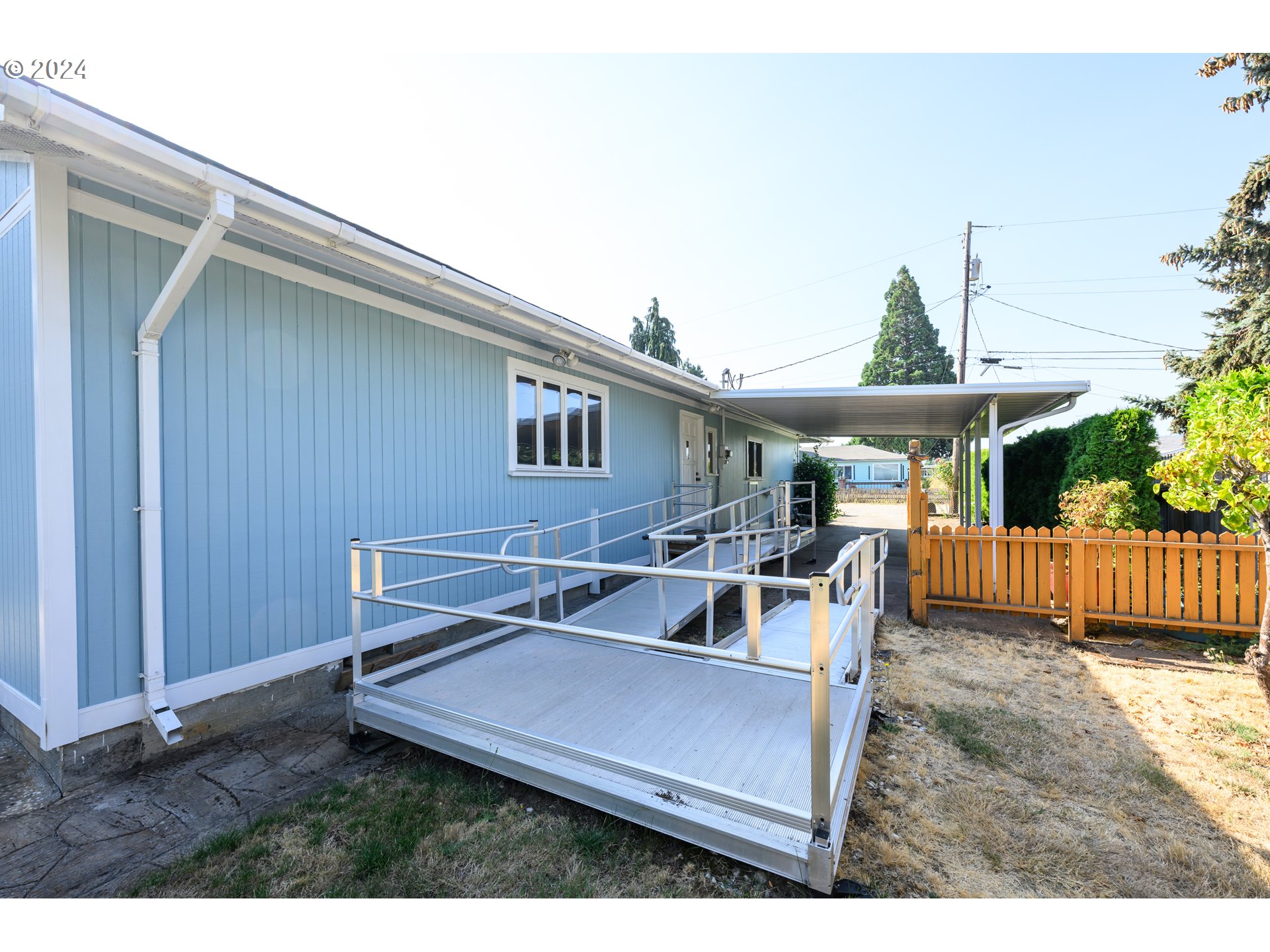5170 C Street Springfield, OR 97478 - Photo 13 of 34