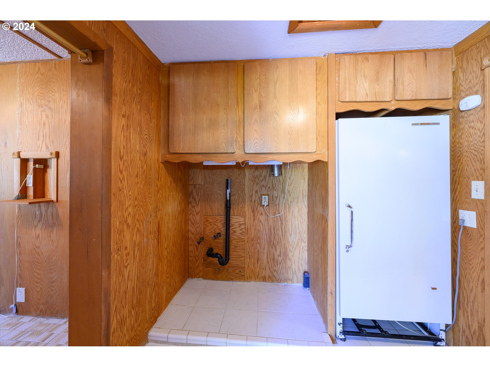 5170 C Street Springfield, OR 97478 - Photo 17 of 34