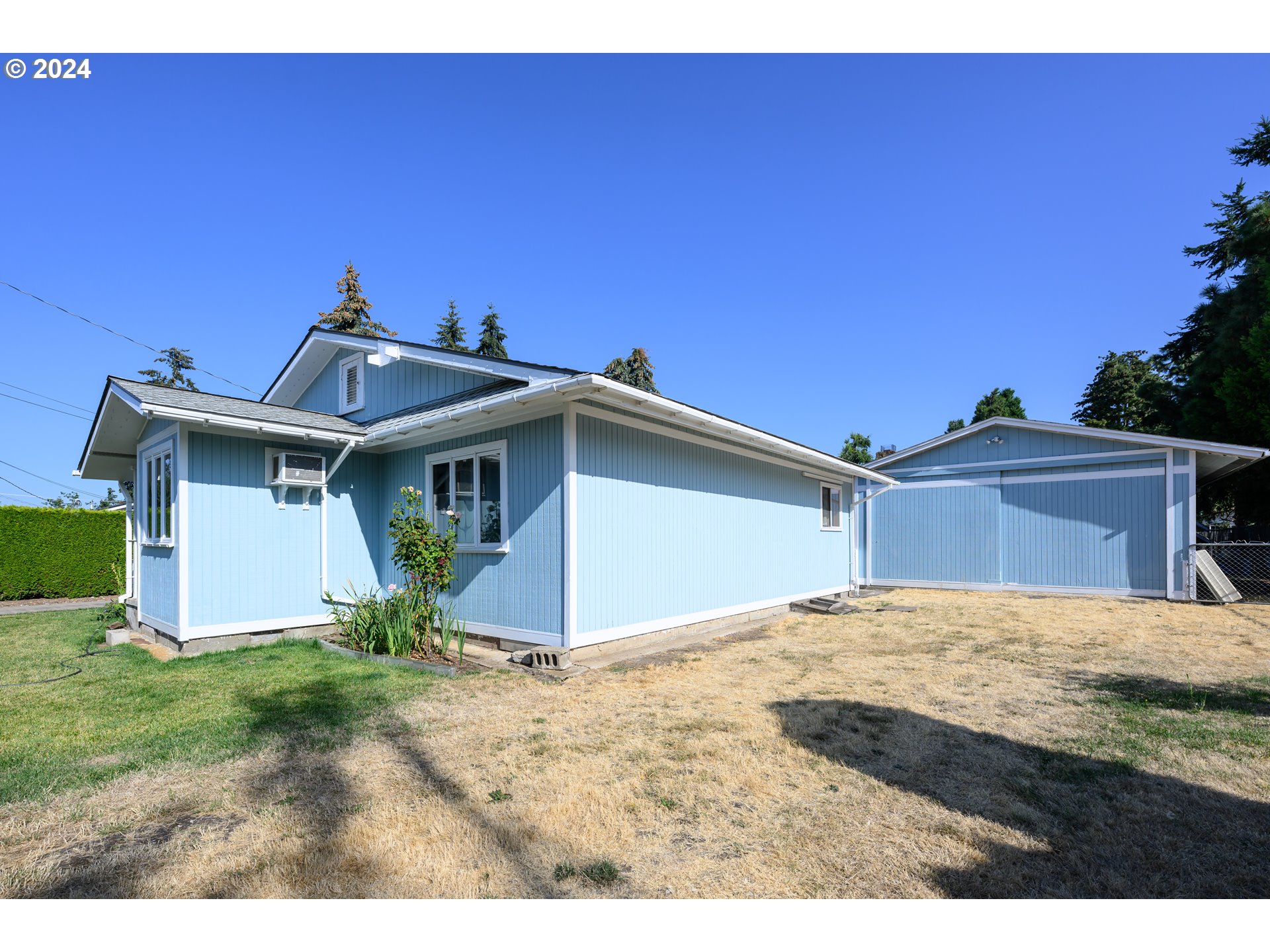 5170 C Street Springfield, OR 97478 - Photo 3 of 34