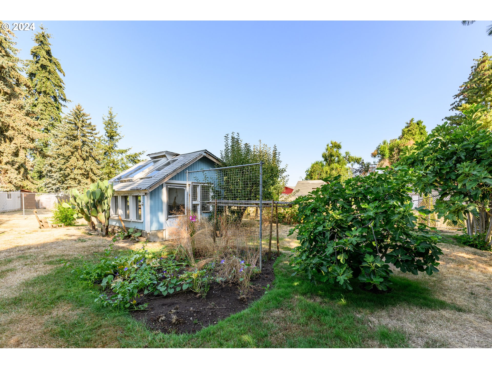 5170 C Street Springfield, OR 97478 - Photo 8 of 34