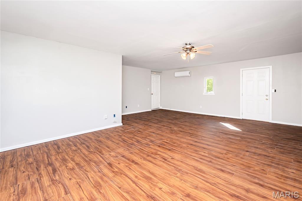 7000 Twin River Road Eureka, MO 63025 - Photo 17 of 48