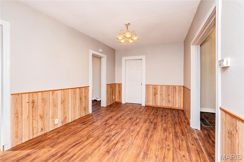 7000 Twin River Road Eureka, MO 63025 - Photo 7 of 48