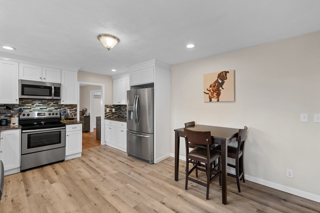 78 Asnebumskit Road Paxton, MA 01612 - Photo 12 of 39