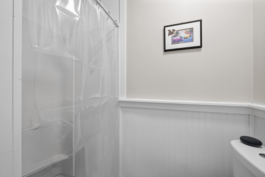 78 Asnebumskit Road Paxton, MA 01612 - Photo 21 of 39