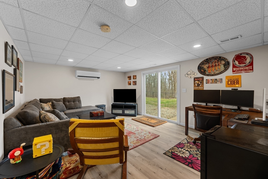 78 Asnebumskit Road Paxton, MA 01612 - Photo 27 of 39