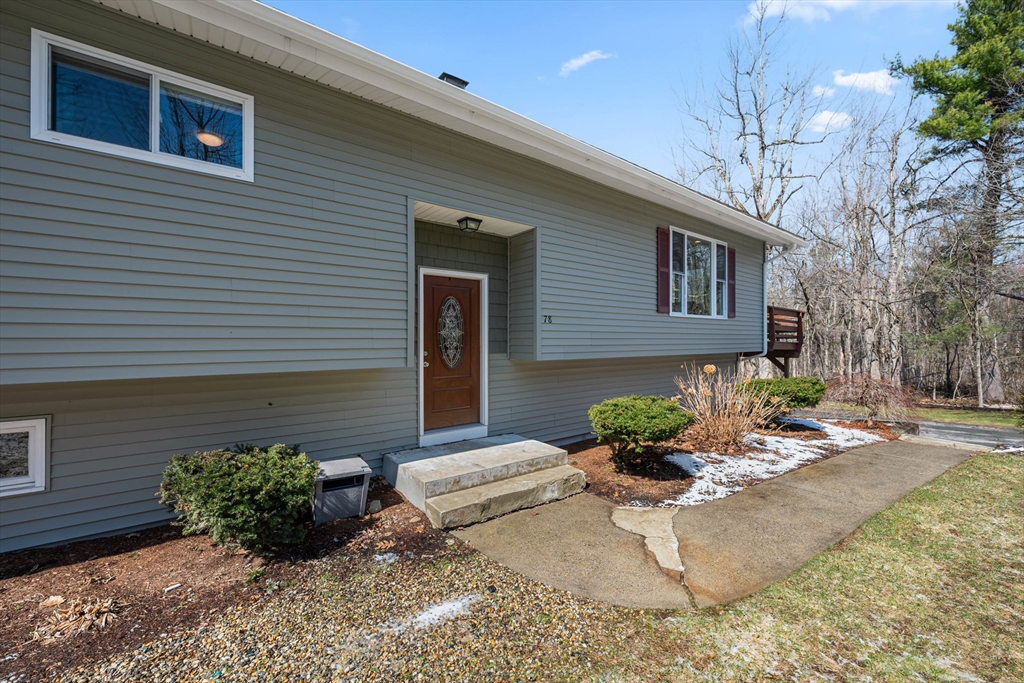 78 Asnebumskit Road Paxton, MA 01612 - Photo 3 of 39