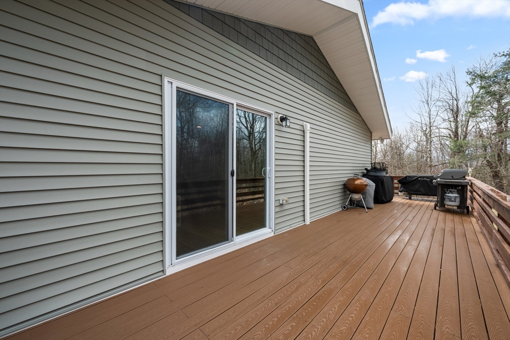 78 Asnebumskit Road Paxton, MA 01612 - Photo 33 of 39