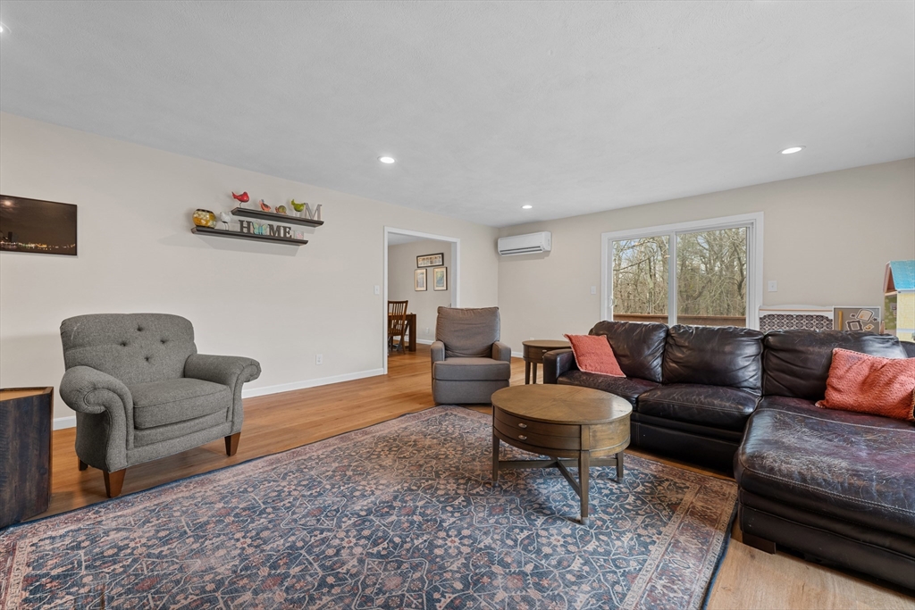 78 Asnebumskit Road Paxton, MA 01612 - Photo 8 of 39