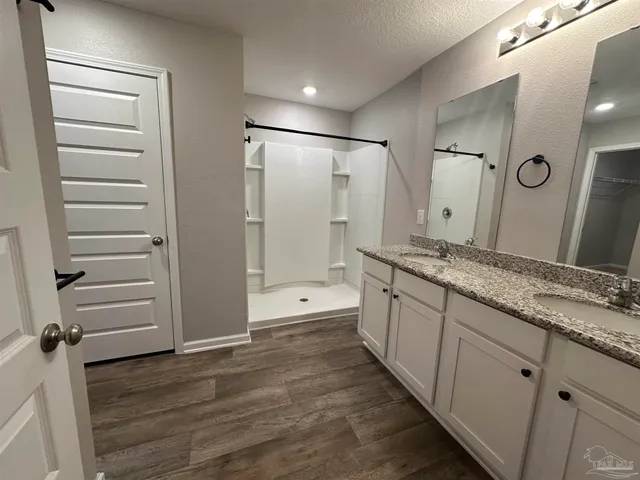 $2,075 | 5565 Lancelot Trail, Milton, FL 32583