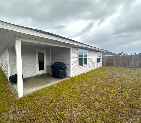 $2,075 | 5565 Lancelot Trail, Milton, FL 32583