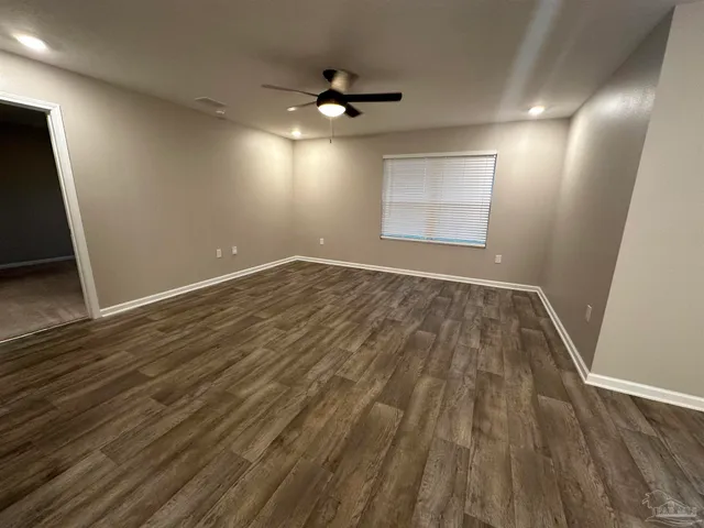 $2,075 | 5565 Lancelot Trail, Milton, FL 32583