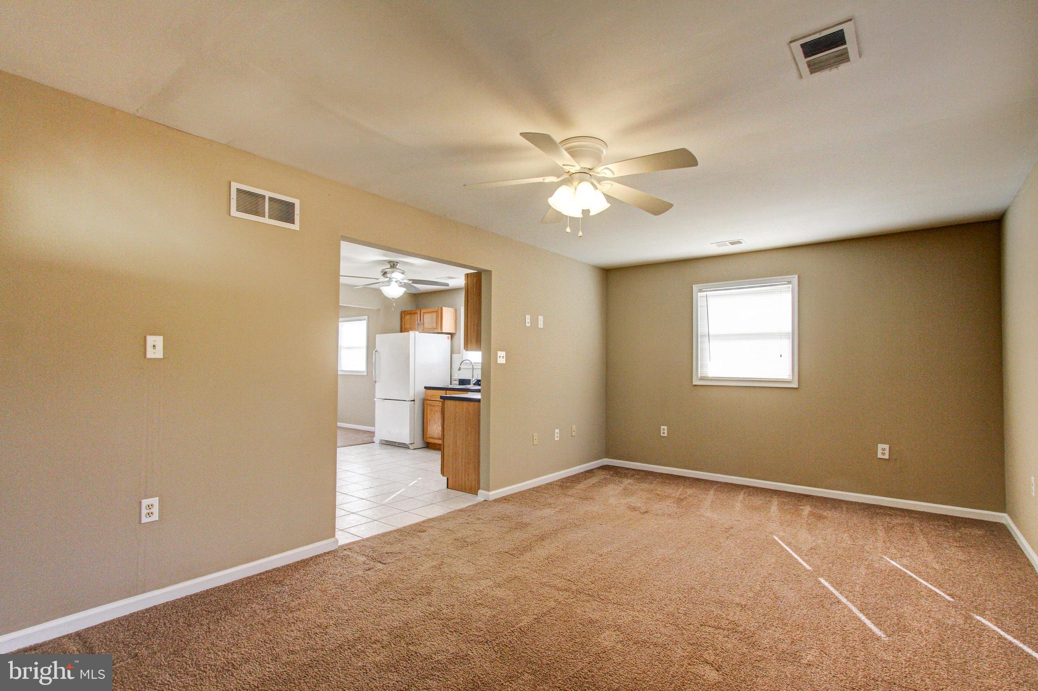 115 Andover Road Fairless Hills, PA 19030 - Photo 10 of 19 Family Room 22 x 13