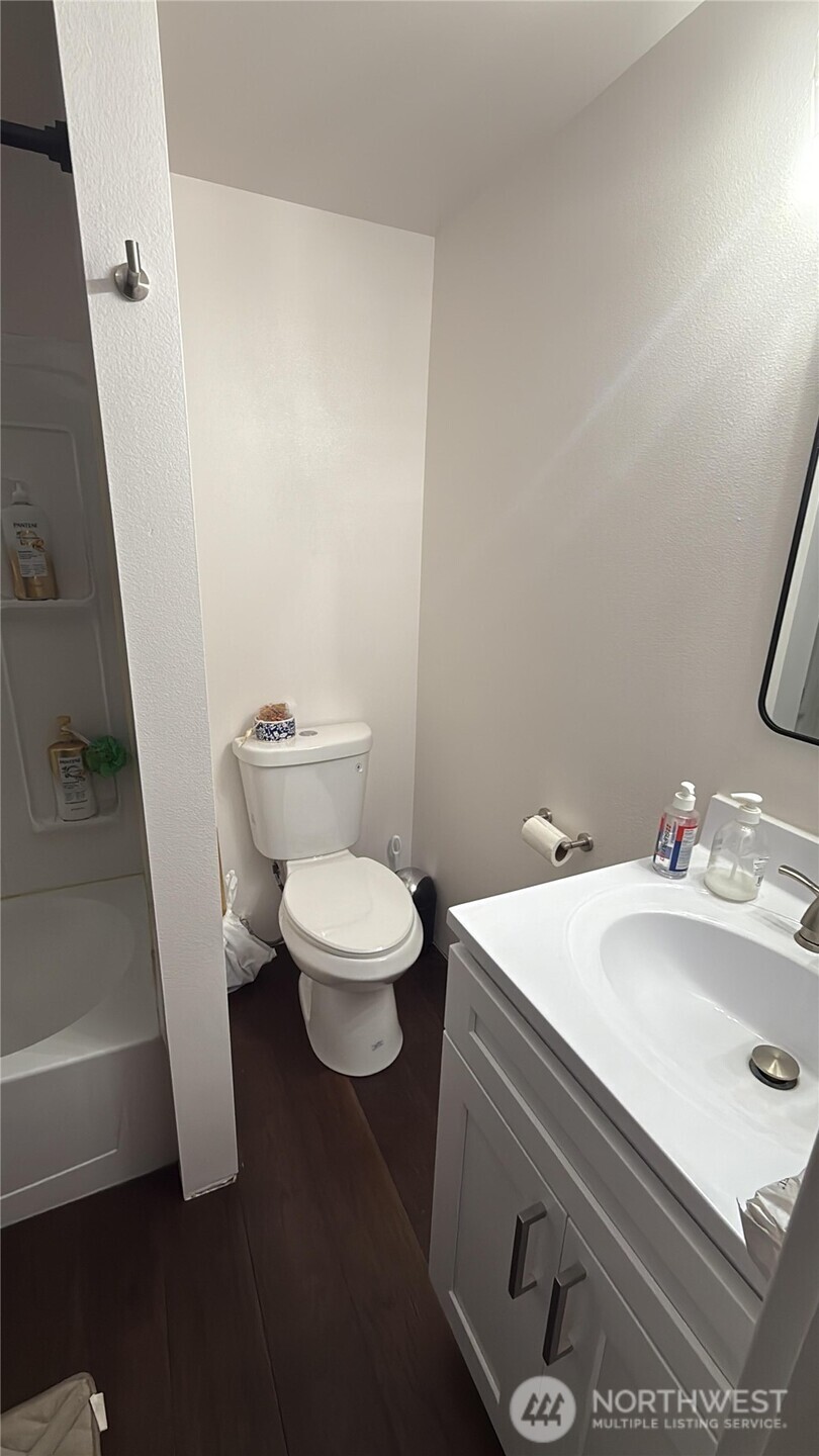 23121 Edmonds Way, Unit 2 Edmonds, WA 98020 - Photo 12 of 25