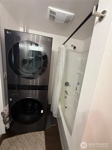 $180,000 | 23121 Edmonds Way, Unit 2, Edmonds, WA 98020